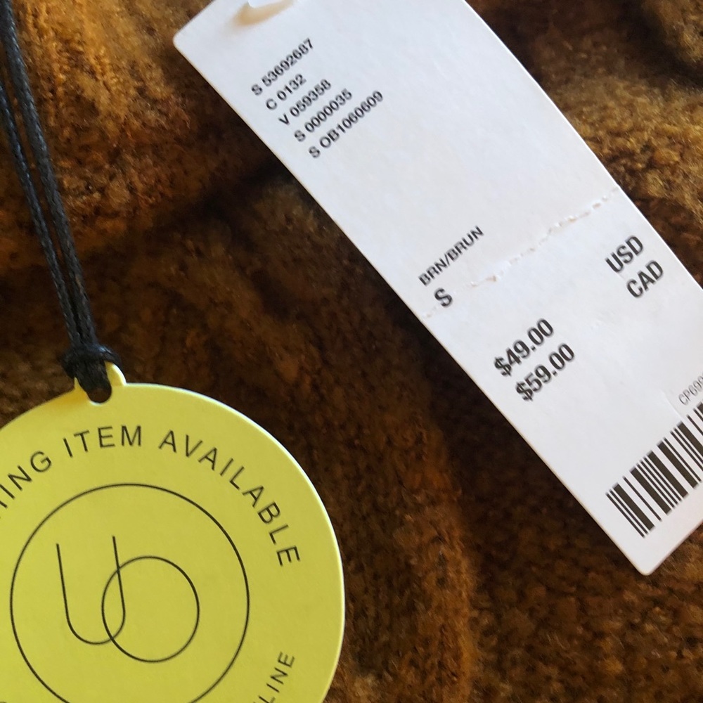NWT urban outfitters Cable knit sweater skirt - Picture 4 of 9